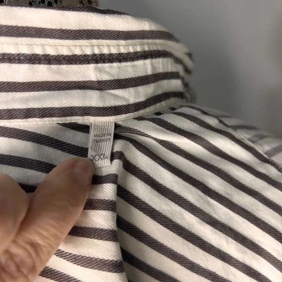 Ermengildo Zegna 100% cotton xxl white and brown striped men’s dress shirt - Picture 10 of 11